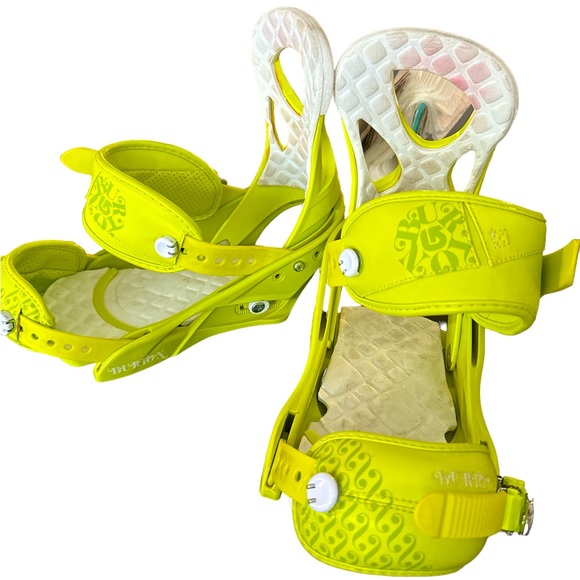 Burton Stiletto 2012 Women’s Snowboard Bindings Neon Green Strap Binding Medium - Picture 1 of 16